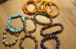 $2 Bracelets